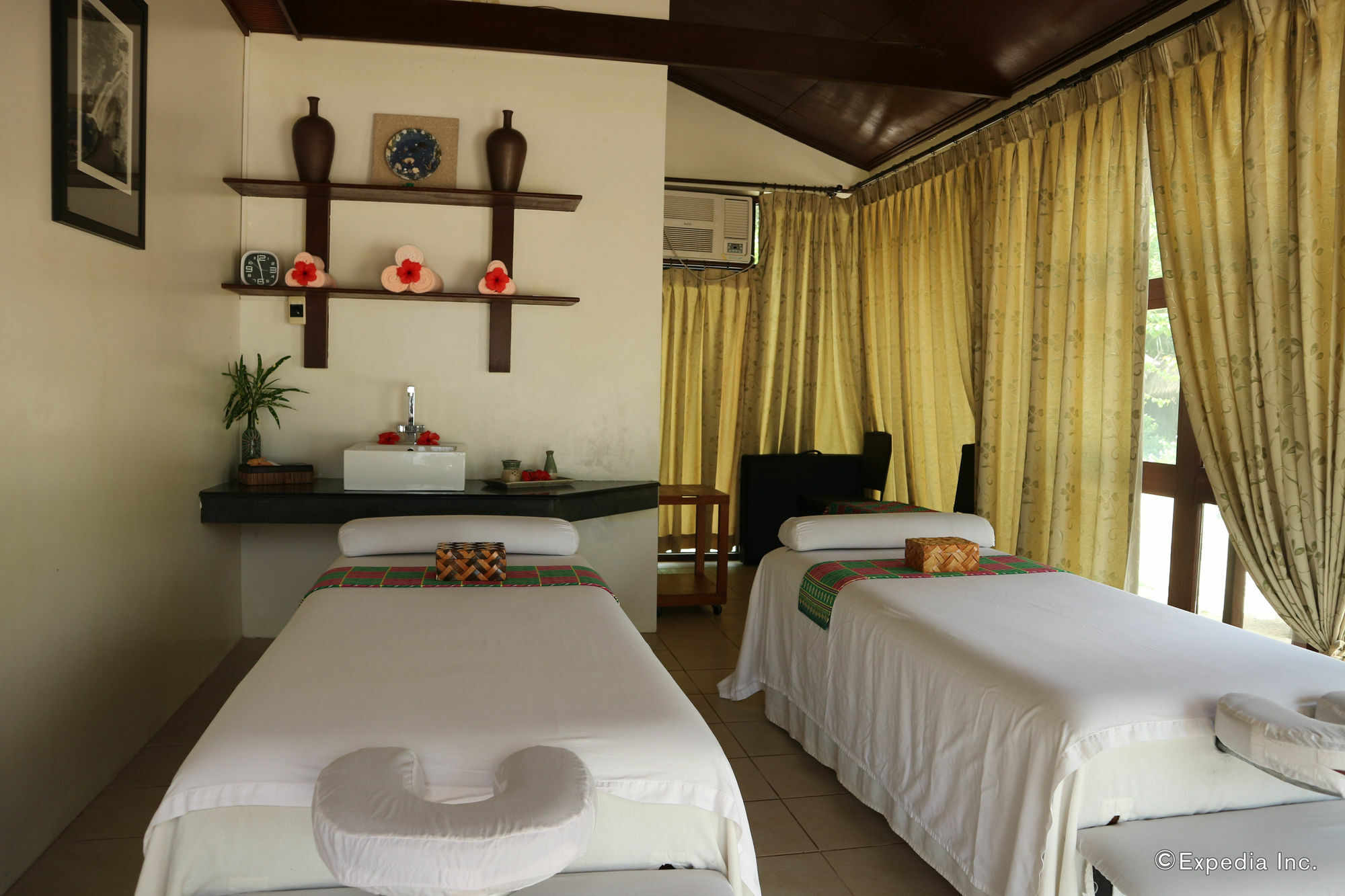 Dos Palmas Island Resort & Spa Puerto Princesa Exteriör bild